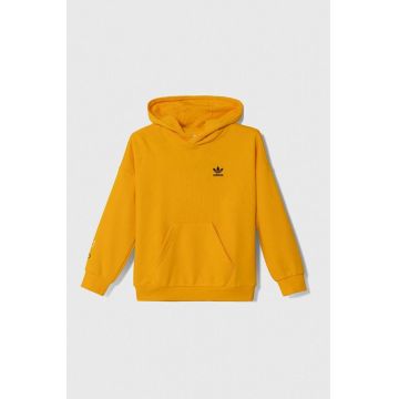 adidas Originals bluza copii culoarea portocaliu, cu glugă, cu imprimeu