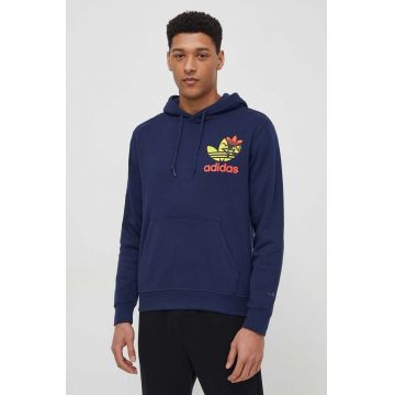 adidas Originals hanorac de bumbac bărbați, culoarea bleumarin, cu glugă, cu imprimeu IM9682