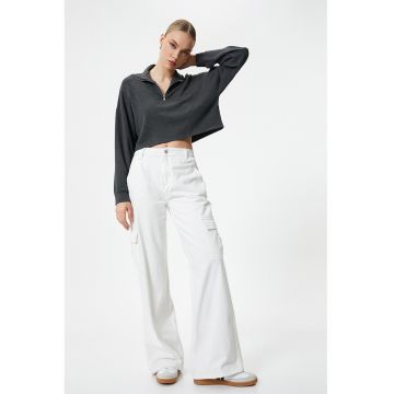 Bluza de trening crop cu maneci lungi si fenta cu fermoar