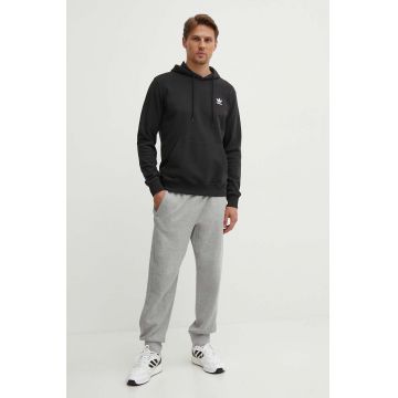 adidas Originals hanorac de bumbac barbati, culoarea negru, cu glugă, neted, IW5789