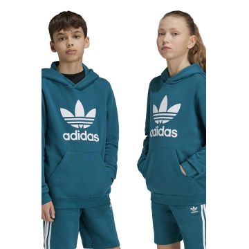 adidas Originals bluza copii TREFOIL HOODIE culoarea verde, cu glugă, cu imprimeu, IY7440