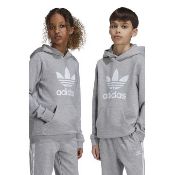 adidas Originals bluza copii TREFOIL HOODIE culoarea gri, cu glugă, cu imprimeu, IY7442